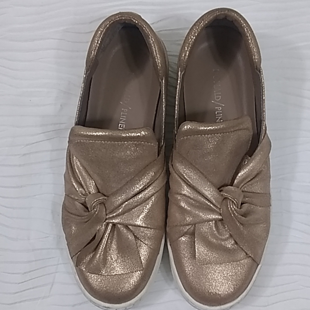 Donald J Pliner Women's Sneakers 7.5